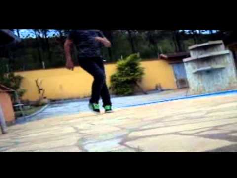 Lee muniz (Free Step) Dancing and Playing _HD+HQ