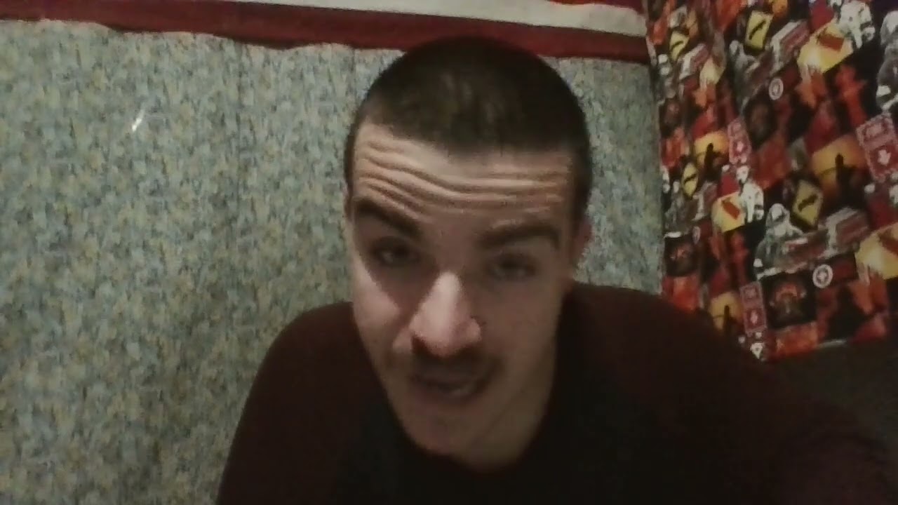 Я ненавижу, когда учителя вызывают меня к доске, если я не поднял руку!