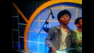 Mayonaze - Kangen (Dewa19) live @TVRI