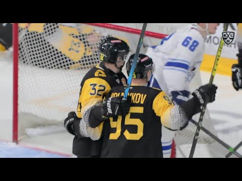 Kolmykov first KHL goal