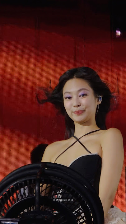 😆🥹 #blackpink #kpopconcert #deadline #kpop #jennie #fancam #jennie #제니