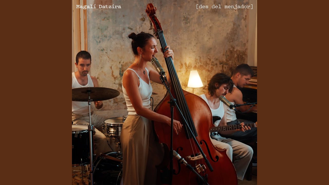 Guarda The Cutest Boy (live) su YouTube Guarda The Cutest Boy (live) su YouTube