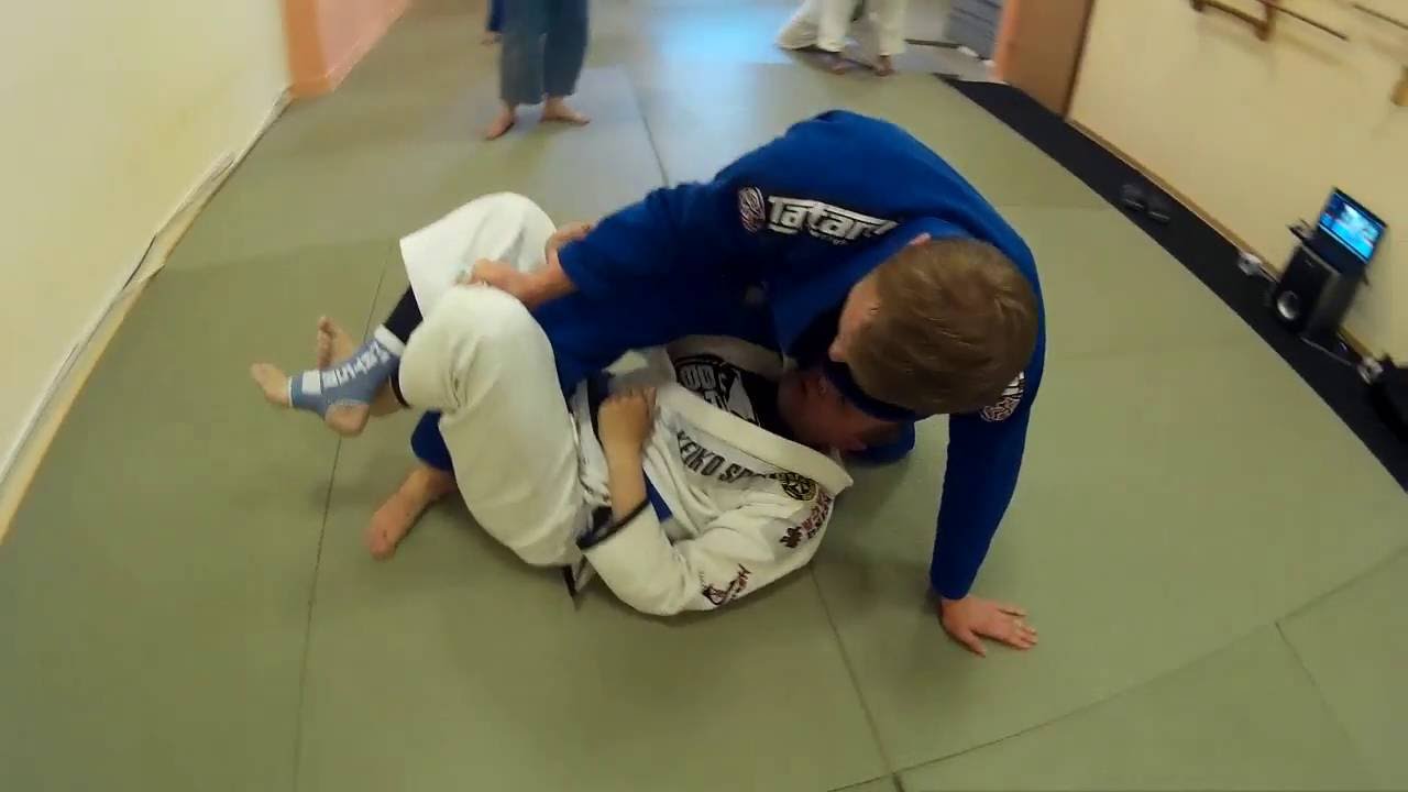 2 variants Deep Half Guard Sweeps vs Defense