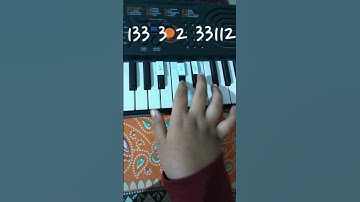 Squid game red light green light on piano