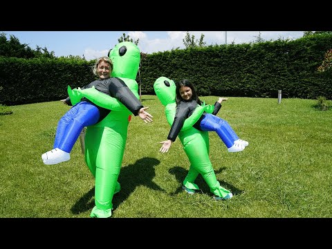 Masal Pretend Play with Aliens Dolls Toy Funny video for kids