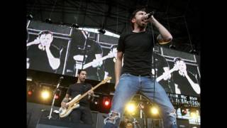 Rise Against - Welcome to the Breakdown (Clip)
