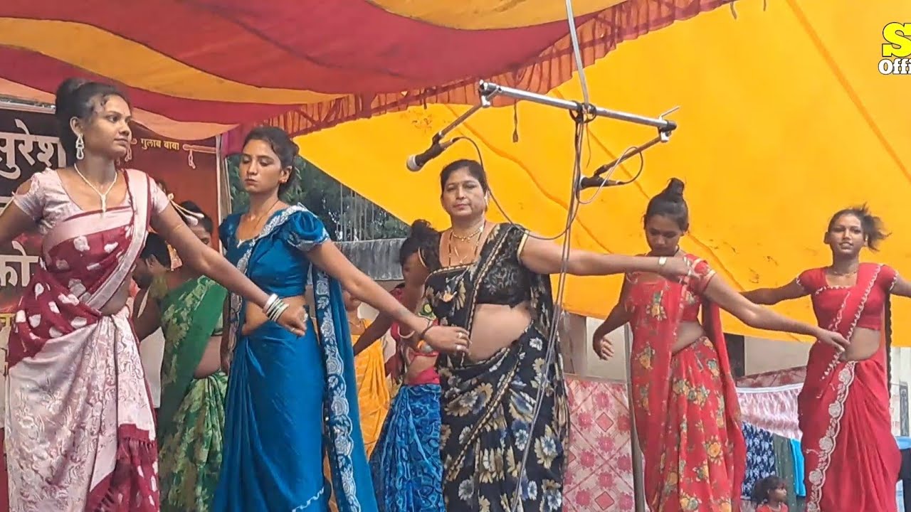 खान्देशी फेमस भिलाऊ सोंग😍 तमाशा विडिओ 😎#tamasha_comedy #ahirani_song 