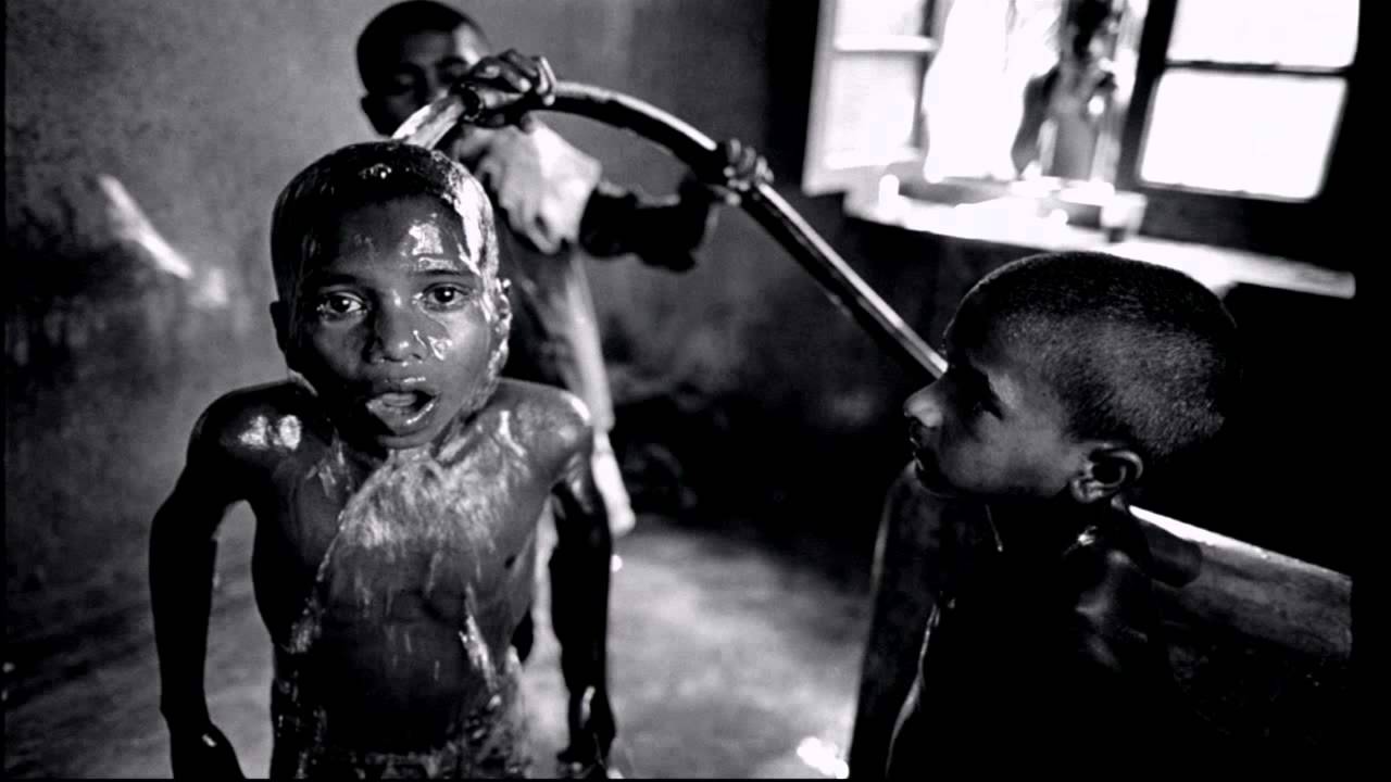 Mary Ellen Mark: Portraits & Portrayals - YouTube