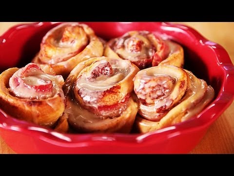 Easy Maple Bacon Cinnamon Roll Recipe | Dessert Ideas | Food How To | POPSUGAR Food