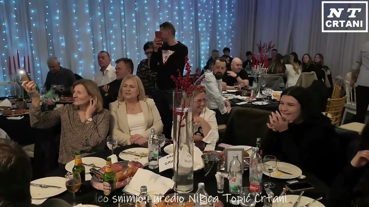 PJESME U KOLU IZVORNO BLAGO