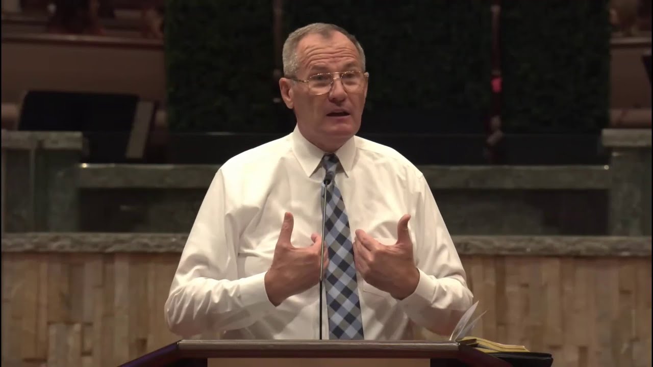 Cornel Avram - Cine sunt mai buni, bătrânii sau tinerii?