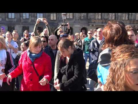 Cuffed 4 Freedom, geboeid op de Dam deel 3