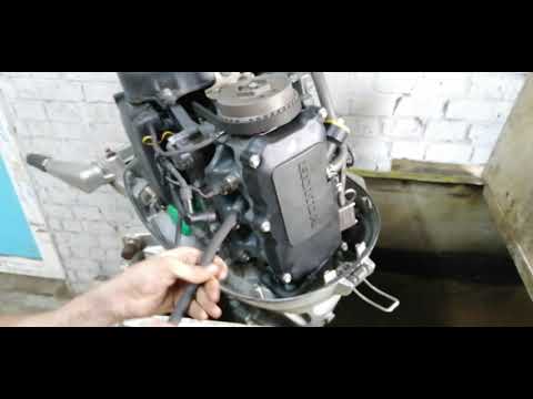 Лодочный мотор Honda BF25 (замер компрессии)