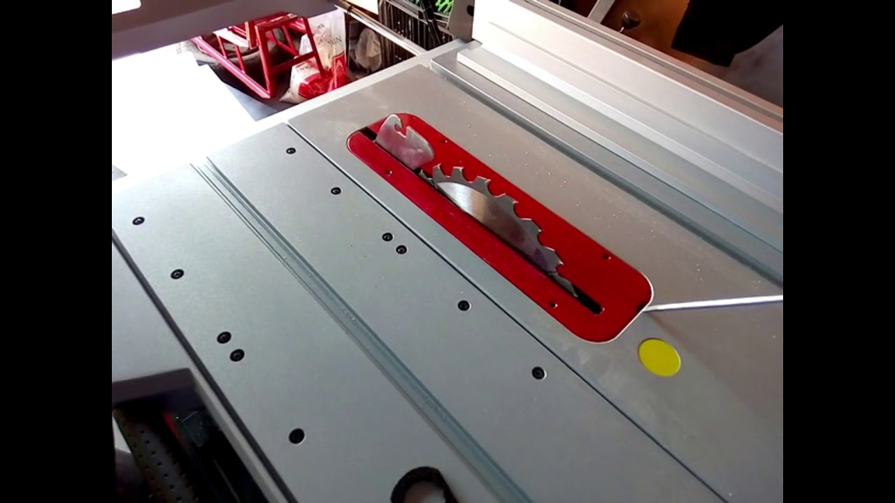 Table Saw Bosch GTS 10 XC blade change YouTube