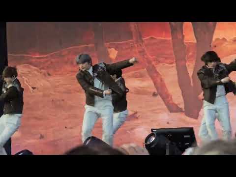 Txt - Deja Vu Live - 51824 - Oakland, Ca - Act: Promise World Tour