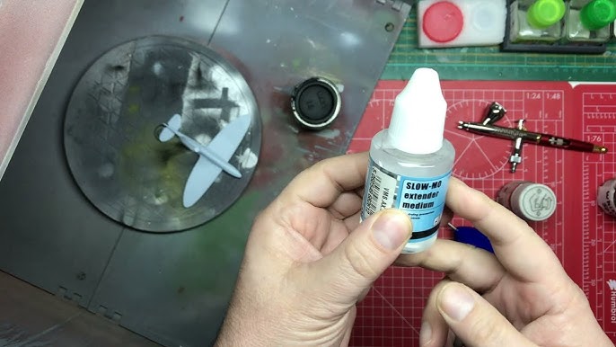 How to thin your acrylic paints for an airbrush: Turbodork Noise Marine  paint workup part 1 