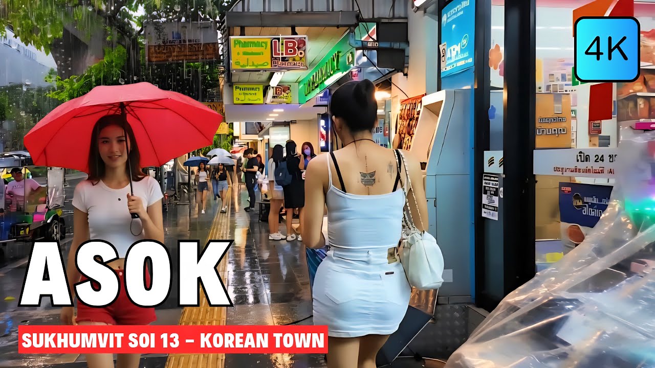 [4K] Asok Sukhumvit Area and Korean Town Bangkok in the Rain 🇹🇭 ASMR 🎧 Walking Tour