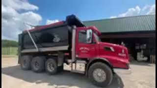 1107 - 2022 VOLVO VHD TRI AXLE DUMP TRUCK