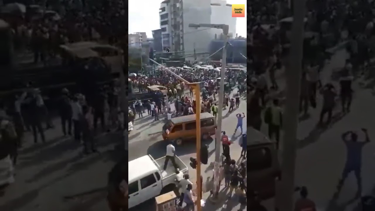 In Maputo today, opposition RENAMO members have brought the capital to a standstill #foreveryone