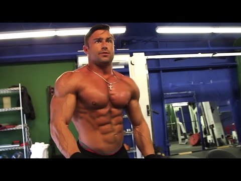 Cómo eliminar la grasa de los 'pechos' masculinos (Solución rápida para un pecho plano)