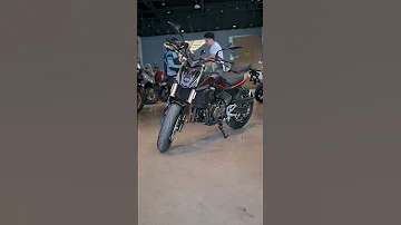 QJ Motor SRK 550 Unleash Your Inner Daredevil 