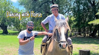 الرقص مع الحصان في الريف الأرجنتيني Dance with Horse ??