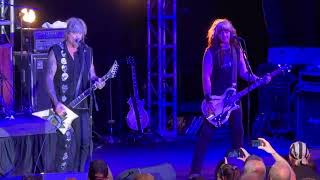 Chris Holmes of W.A.S.P. LIVE performing Neil Young&#39;s &quot;Rockin&#39; in the Free World&quot; on MORC 5.03.2023