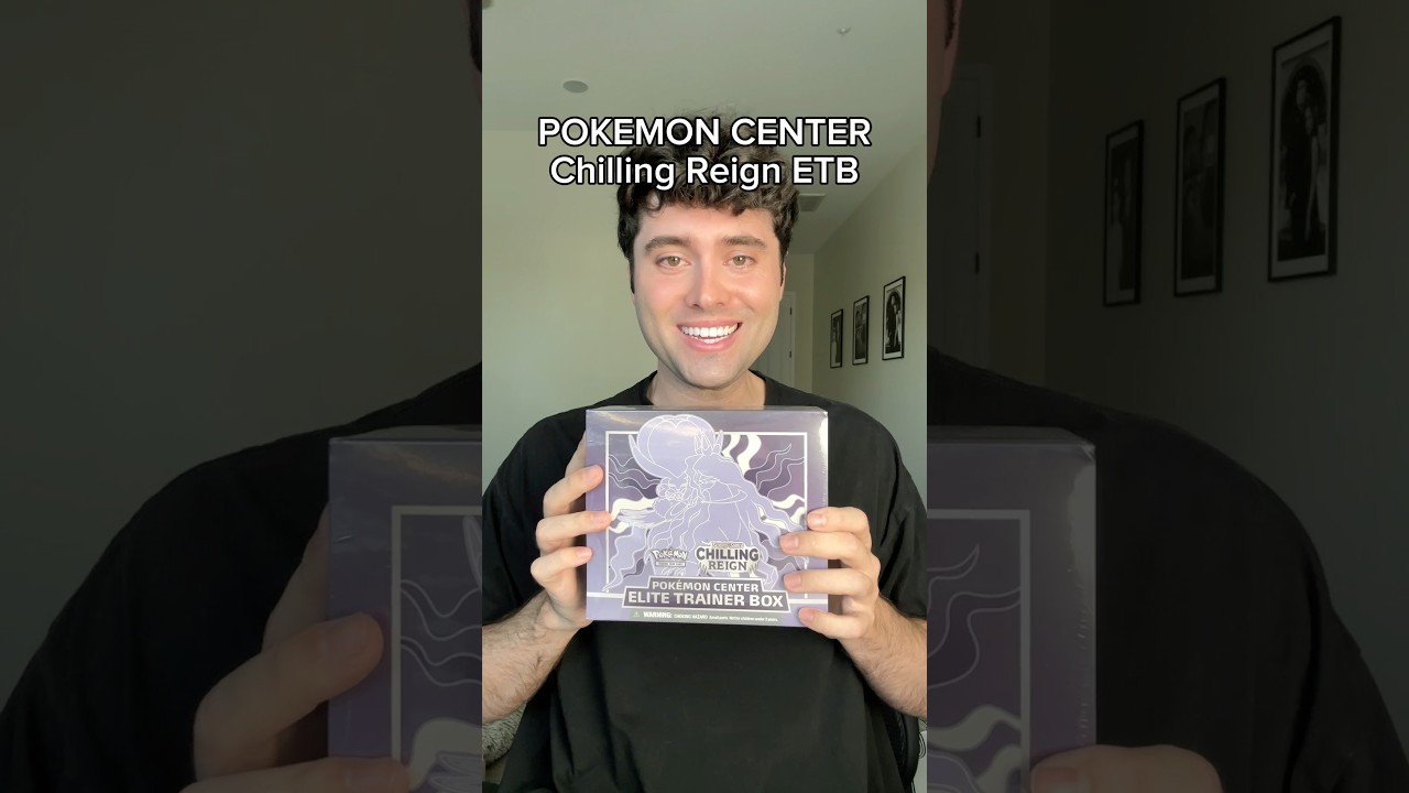 Opening a POKÉMON CENTER Chilling Reign ETB 