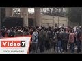 بالفيديو طلاب جامعة عين شمس يتجاهلون مظاهرات الإخوان الإرهابية بالفيديو طلاب جامعة عين شمس يتجاهلون مظاهرات الإخوان الإرهابية