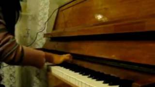 Darius & Finlay feat Nicco - Do It All Night on Piano