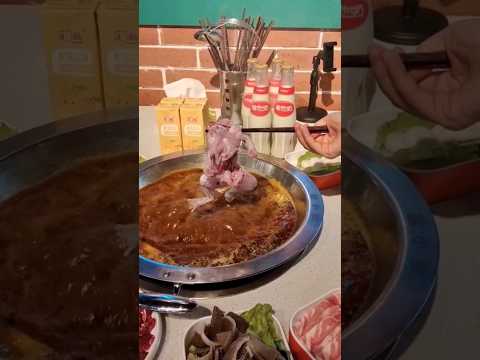 أعصاب الضفدع وهو ميت لا تعجز ان تكتب سبحان الله