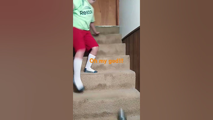 This slinky can walk!!! #slinky #satisfying #coolgadgets