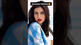 Alexandra Daddario Wants Kiss
