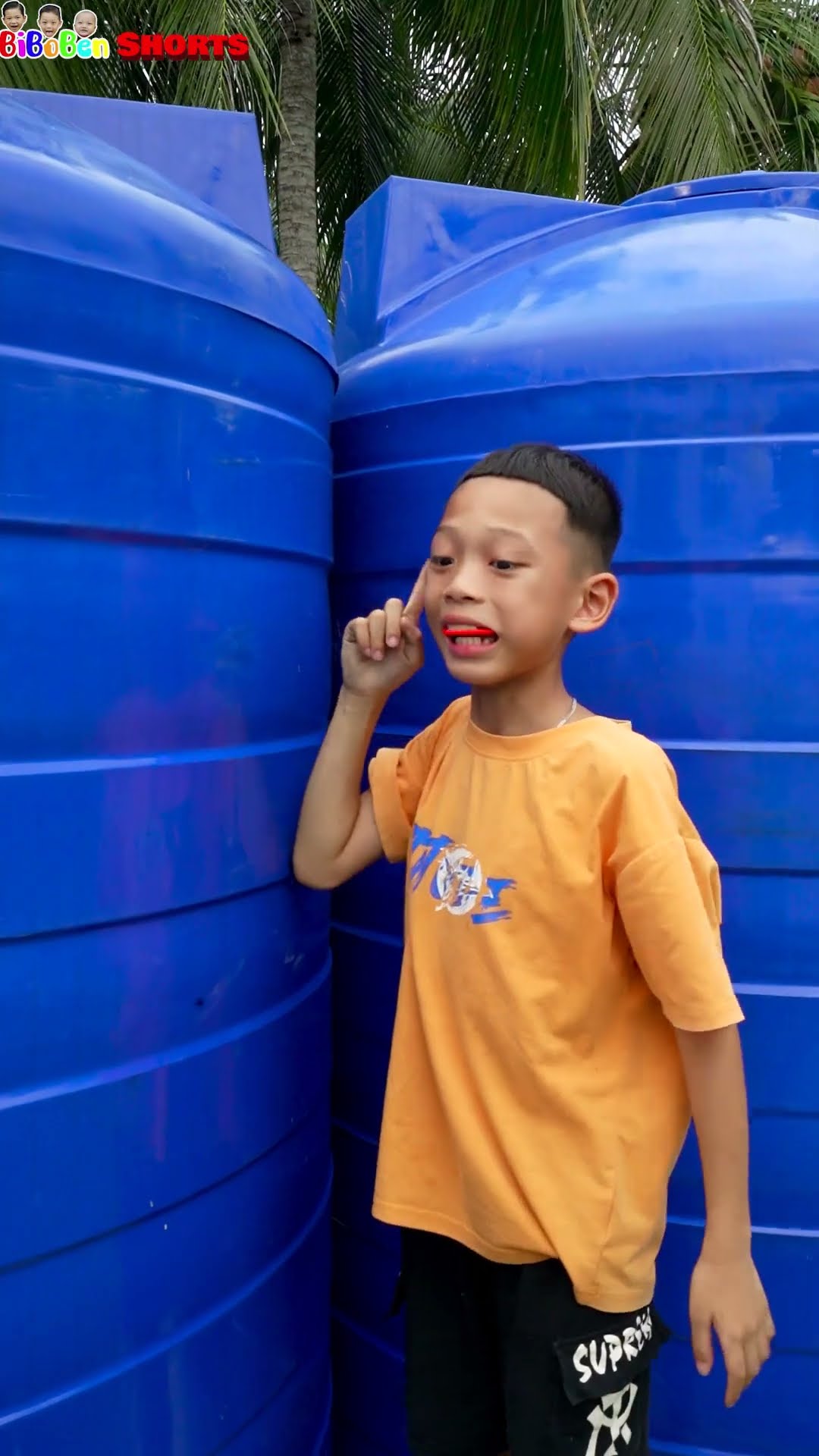 Bài học cuộc sống | Anh trai đã cứu em trai khỏi sự nguy hiểm ?