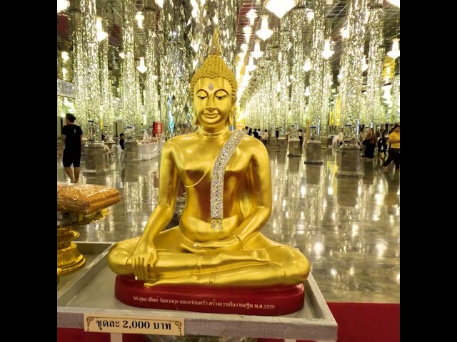 Sparkling Buddhist Temple in Thailand 🌟
