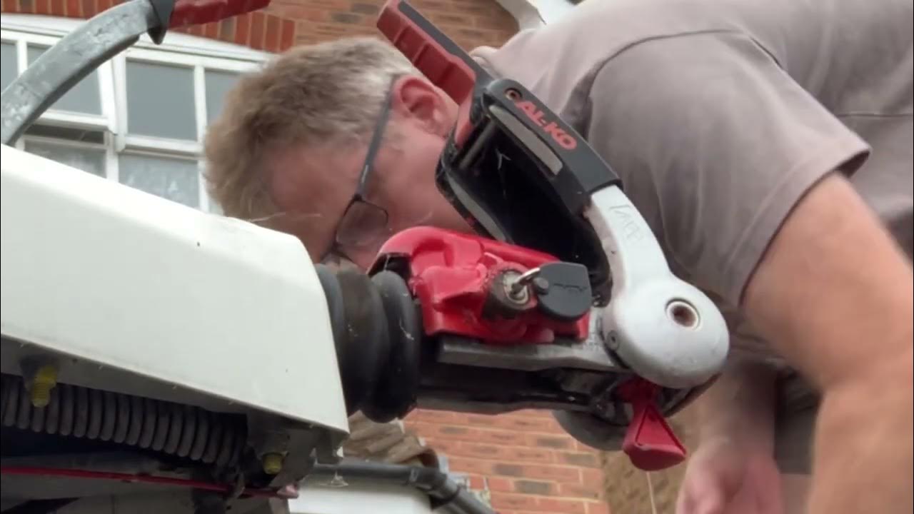 Alko 3004 Hitchlock caravan seized security lock key barrel how to