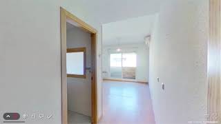 Piso en Calle ISLA DE LOBEIRA - LAS SUERTES (COLLADO VILLALBA) // Laurence Giombolini