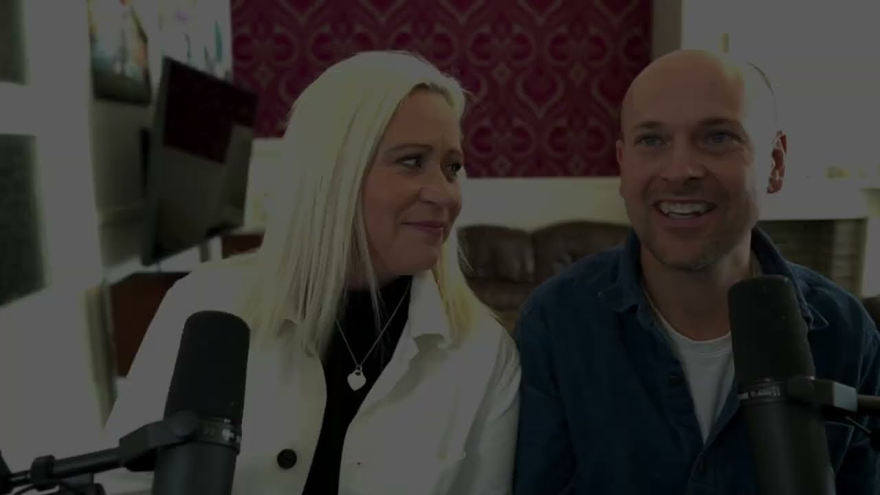 'Lean In' - Lyric Video. Lou and Nathan Fellingham