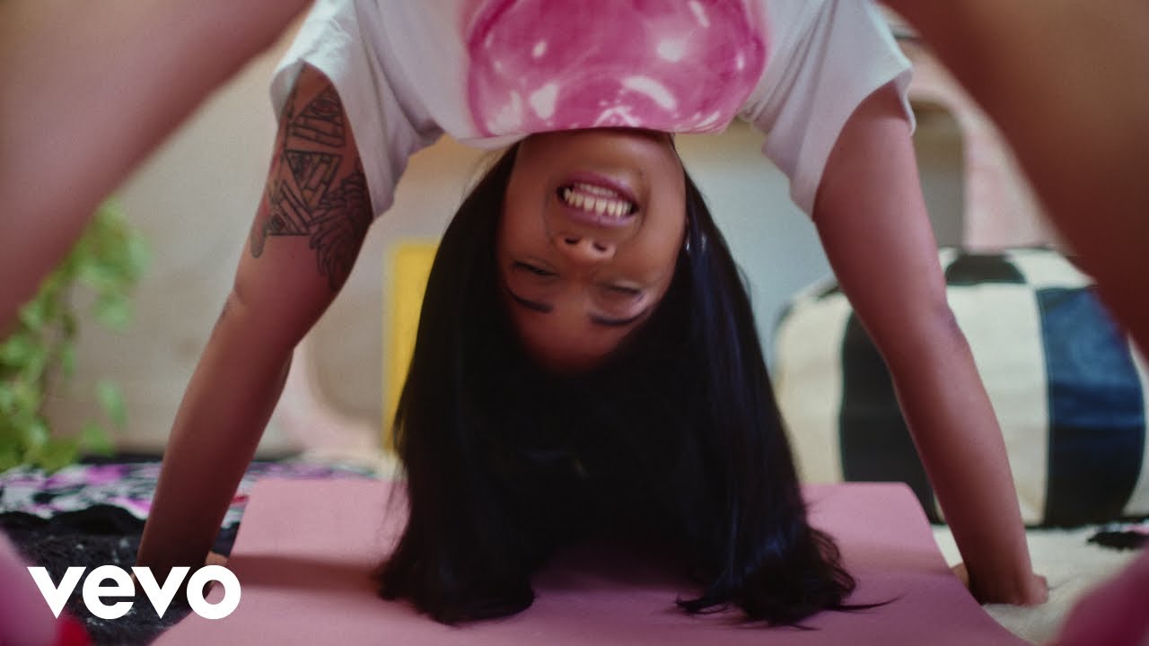 TiaCorine – Lotion (feat. Flo Milli)