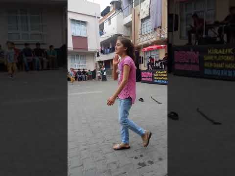 Adanada sıradan bi
