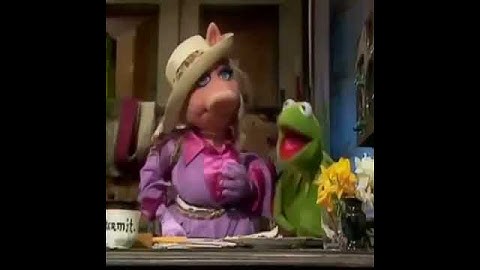 Must watch kermit gets slapped music video