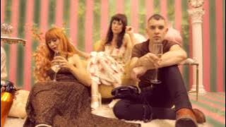 Pearls - Pearls - Pretend You're Mine