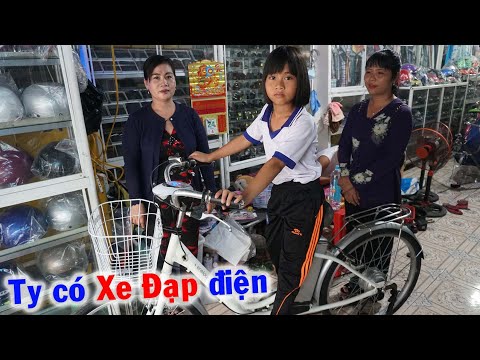 Chú Huynh người Đỡ Đầu tặng Chiếc Xe Đạp Điện cho b.é Ty