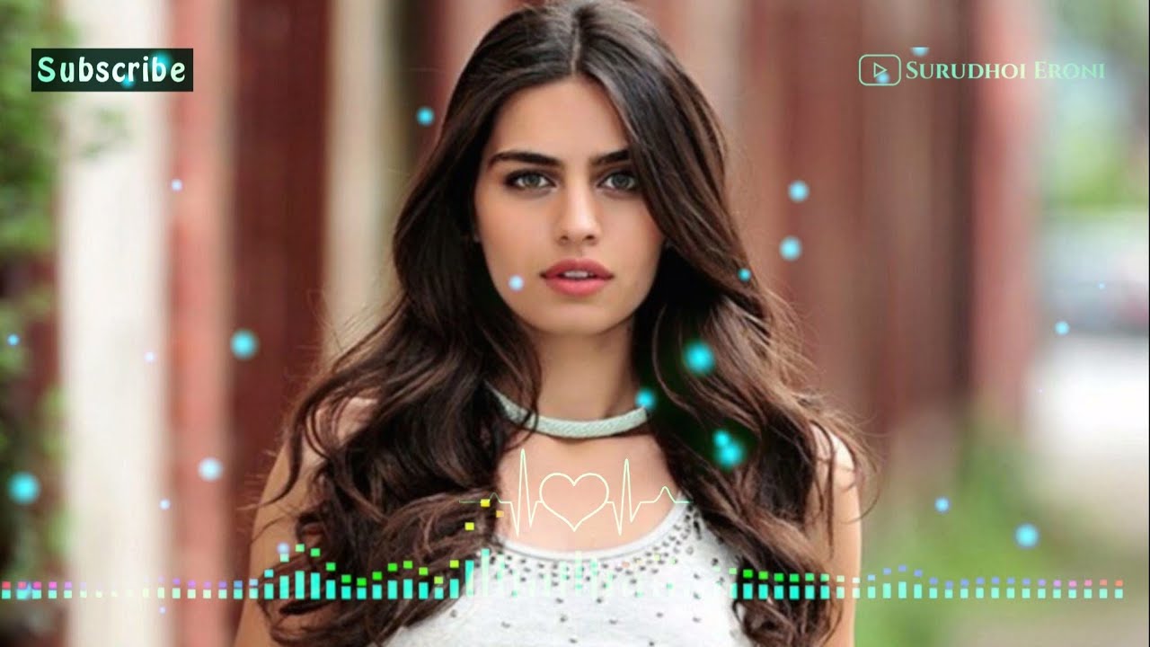 Жіңішке эротикалық аққұба фотосуреттері Силикон Аманда бар эротика