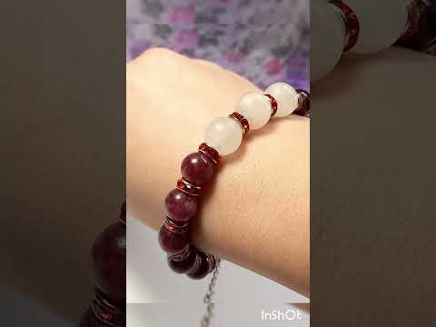 ЖЕНСКИЕ БРАСЛЕТЫ ИЗ
