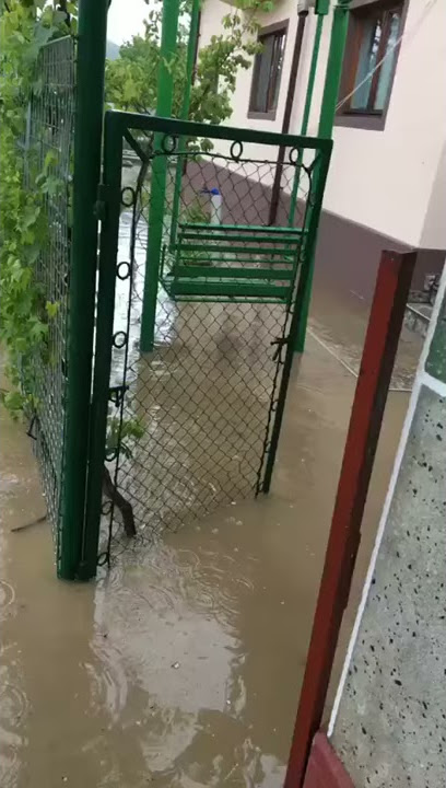 Inundatie in satul Coada Malului