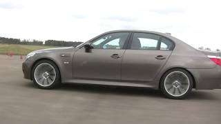 560 HP Lamborghini LP560-4 Gallardo vs BMW M5 V10 ECU and Dinan muffler UNCUT