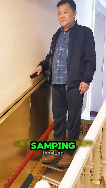 Tangga yang Mengantar Kamu Turun Sendiri