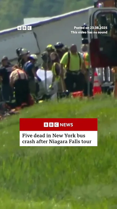 Five dead in New York bus crash after Niagara Falls tour. #NiagaraFalls #BBCNews