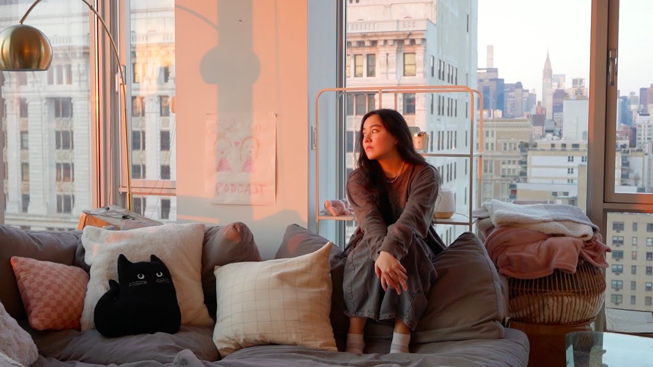 living alone in my NYC apartment: day in my life vlog . ݁₊ ⊹